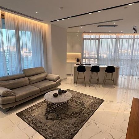 360 Nicosia - 1 Bedroom Luxurious Residence Экстерьер фото